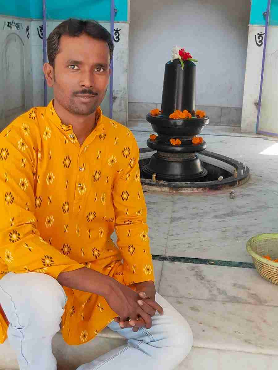 Career Astrology Consultation in India – Job, Business Predictions, Horoscope, Palmistry Services