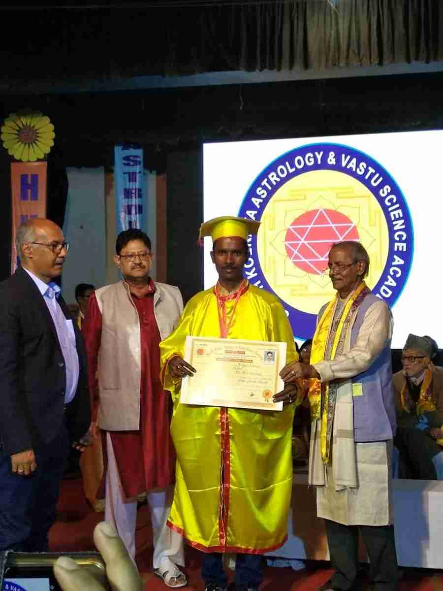 Professional Vedic Astrologer Dr. Prodyut Acharya – Horoscope, Palmistry, Spiritual Consultation, India, Kolkata, Online Services
