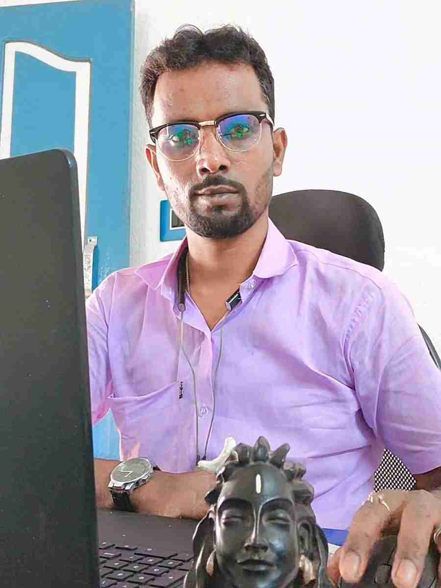 Famous Vedic Astrologer in Ranaghat West Bengal – Horoscope, Palmistry, Spiritual Guidance, Gold Medalist PhD Astrologer