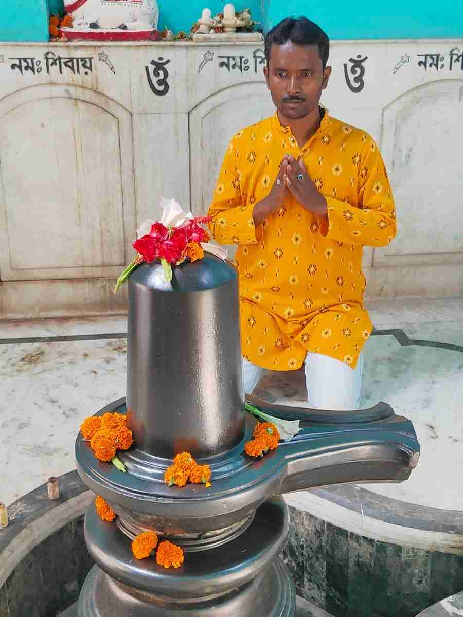 Zodiac Sign Analysis by Dr. Prodyut – Astrology, Palmistry, Kundli Reading, Spiritual Consultation